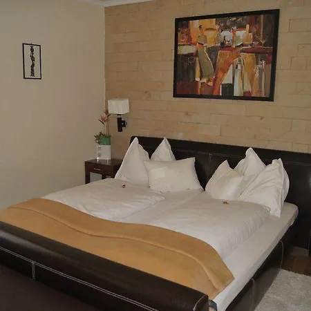 Kufsteinerhof Szálloda 3*